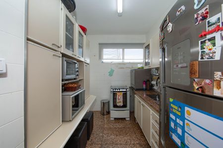 Apartamento à venda com 150m², 4 quartos e 2 vagas Apartamento à venda com 150m², 4 quartos e 2 vagasCOZINHA