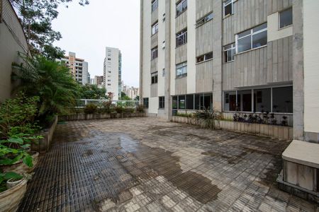 Apartamento à venda com 150m², 4 quartos e 2 vagas Apartamento à venda com 150m², 4 quartos e 2 vagasAREA LIVRE