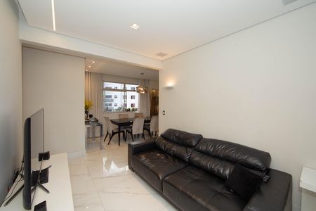 Apartamento à venda com 150m², 4 quartos e 2 vagas Apartamento à venda com 150m², 4 quartos e 2 vagasQUARTO4
