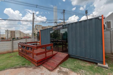 Apartamento para alugar com 44m², 2 quartos e 1 vaga Apartamento para alugar com 44m², 2 quartos e 1 vagaÁrea comum - Mercado