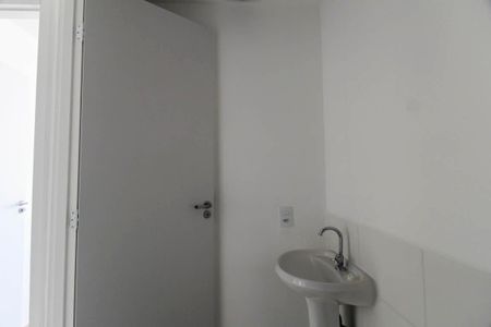 Apartamento à venda com 35m², 2 quartos e sem vaga Apartamento à venda com 35m², 2 quartos e sem vagaBanheiro