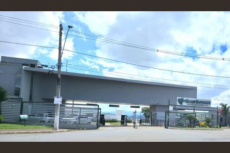 Casa de condomínio à venda com 714m², 3 quartos e 6 vagas
