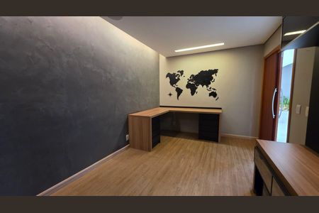 Casa de condomínio à venda com 714m², 3 quartos e 6 vagas