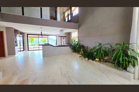 Casa de condomínio à venda com 714m², 3 quartos e 6 vagas