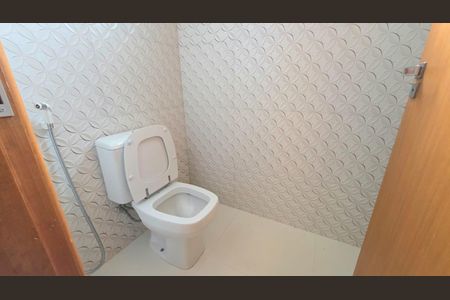 Casa de condomínio à venda com 714m², 3 quartos e 6 vagas