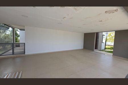Casa de condomínio à venda com 714m², 3 quartos e 6 vagas