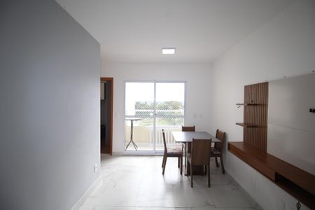 Sala de apartamento à venda com 2 quartos, 45m² em Costa E Silva, Porto Alegre