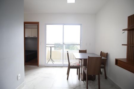 Sala de apartamento à venda com 2 quartos, 45m² em Costa E Silva, Porto Alegre