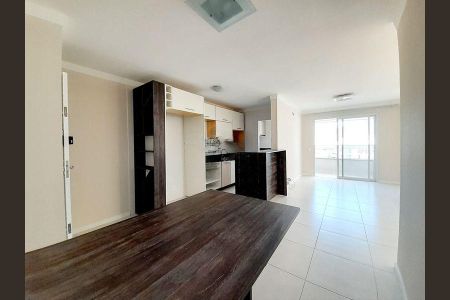 Apartamento para alugar com 95m², 3 quartos e 2 vagas Apartamento para alugar com 95m², 3 quartos e 2 vagasSala/cozinha