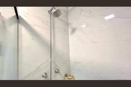 Apartamento à venda com 62m², 2 quartos e 1 vaga Apartamento à venda com 62m², 2 quartos e 1 vagaBanheiro da Suíte