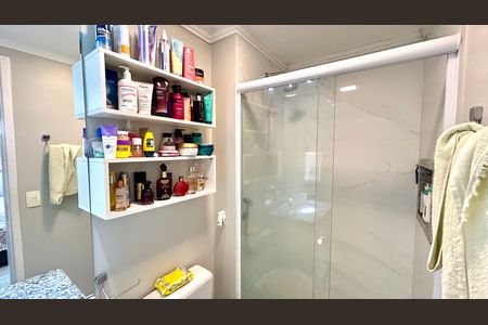 Apartamento à venda com 62m², 2 quartos e 1 vaga Apartamento à venda com 62m², 2 quartos e 1 vagaBanheiro da Suíte