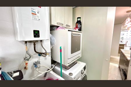 Apartamento à venda com 62m², 2 quartos e 1 vaga Apartamento à venda com 62m², 2 quartos e 1 vagaÁrea de Serviço