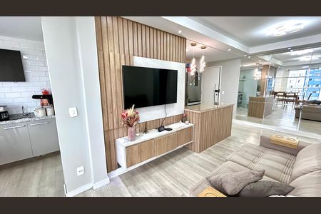 Apartamento à venda com 62m², 2 quartos e 1 vaga Apartamento à venda com 62m², 2 quartos e 1 vagaSala