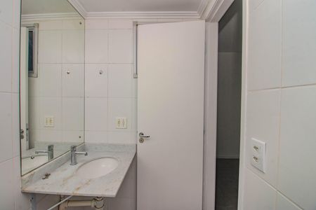 Apartamento para alugar com 63m², 3 quartos e 1 vaga Apartamento para alugar com 63m², 3 quartos e 1 vagaBanheiro da Suíte