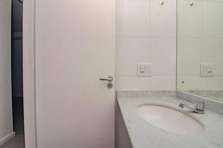 Apartamento para alugar com 63m², 3 quartos e 1 vaga Apartamento para alugar com 63m², 3 quartos e 1 vagaBanheiro Social
