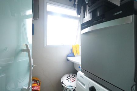 Apartamento à venda com 96m², 2 quartos e 3 vagas Apartamento à venda com 96m², 2 quartos e 3 vagasÁrea de Serviço