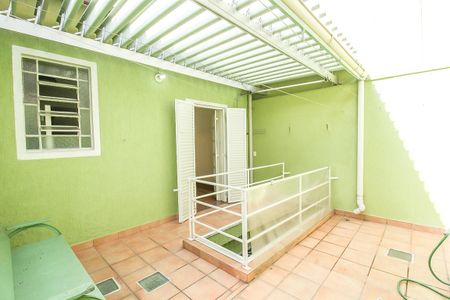 Casa para alugar com 90m², 3 quartos e sem vagaSacada