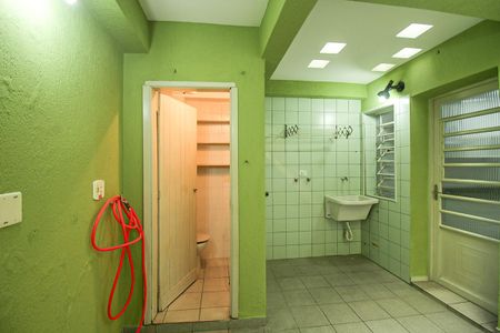 Casa para alugar com 90m², 3 quartos e sem vagaBanheiro de serviço