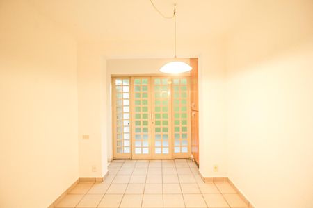 Casa para alugar com 90m², 3 quartos e sem vagaCopa