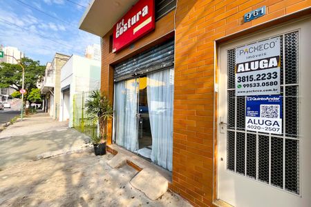 Casa para alugar com 90m², 3 quartos e sem vagaFachada