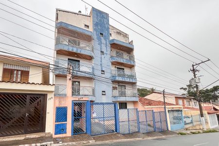 Apartamento para alugar com 74m², 2 quartos e 1 vagaFachada + plaquinha