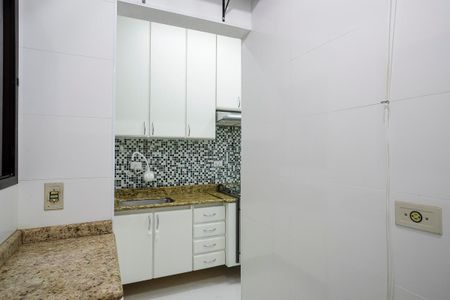 Apartamento para alugar com 74m², 2 quartos e 1 vagaÁrea de serviço