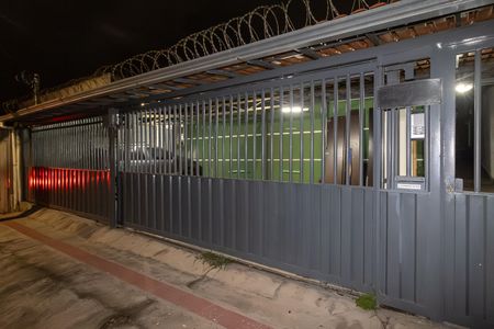 Casa à venda com 50m², 2 quartos e sem vaga Casa à venda com 50m², 2 quartos e sem vagaFachada