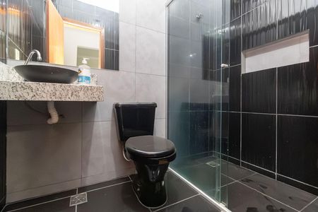 Casa à venda com 50m², 2 quartos e sem vaga Casa à venda com 50m², 2 quartos e sem vagaBanheiro