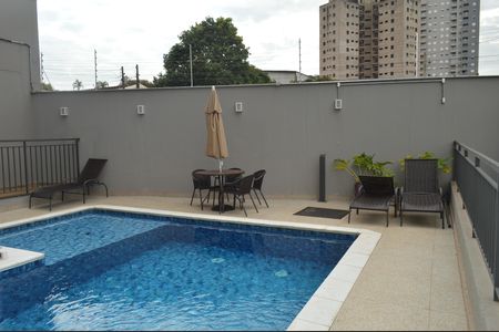 Apartamento para alugar com 49m², 2 quartos e 1 vagaÁrea comum - Piscina