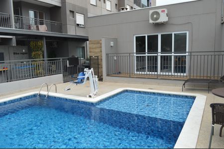 Apartamento para alugar com 49m², 2 quartos e 1 vagaÁrea comum - Piscina