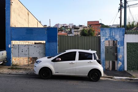Casa para alugar com 50m², 1 quarto e 1 vaga Casa para alugar com 50m², 1 quarto e 1 vagaFachada