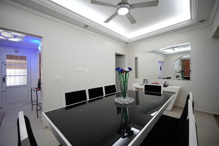 Casa à venda com 250m², 4 quartos e 3 vagasSala de Jantar
