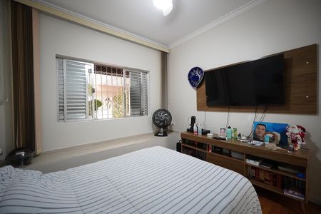 Casa à venda com 250m², 4 quartos e 3 vagasQuarto 1