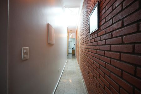 Casa à venda com 250m², 4 quartos e 3 vagasCorredor
