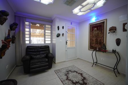 Casa à venda com 250m², 4 quartos e 3 vagasEntrada