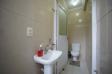 Casa à venda com 250m², 4 quartos e 3 vagasLavabo