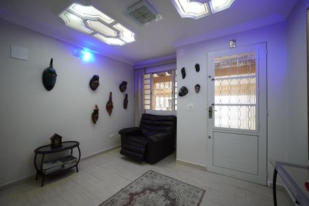 Casa à venda com 250m², 4 quartos e 3 vagasEntrada