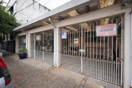 Casa à venda com 250m², 4 quartos e 3 vagasFachada