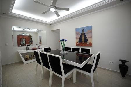 Sala de Jantar de casa à venda com 4 quartos, 250m² em Liberdade, São Paulo