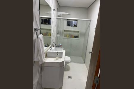 Banheiro  de casa à venda com 3 quartos, 360m² em São Cosme de Baixo (São Benedito), Belo Horizonte