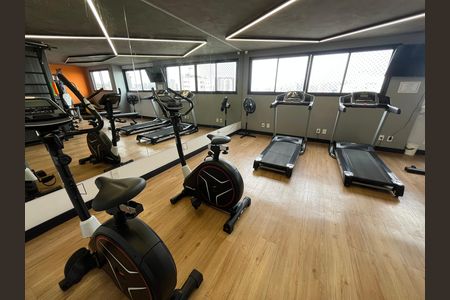 Apartamento para alugar com 39m², 2 quartos e 1 vaga Apartamento para alugar com 39m², 2 quartos e 1 vagaÁrea comum - Academia