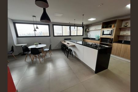 Apartamento para alugar com 39m², 2 quartos e 1 vaga Apartamento para alugar com 39m², 2 quartos e 1 vagaÁrea comum - Salão de festas