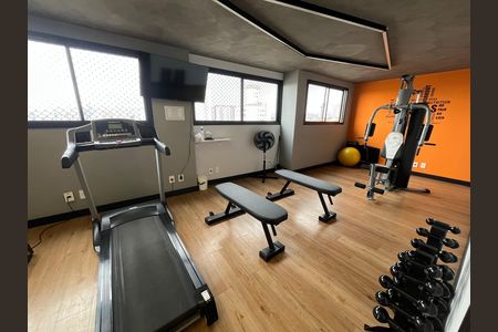 Apartamento para alugar com 39m², 2 quartos e 1 vaga Apartamento para alugar com 39m², 2 quartos e 1 vagaÁrea comum - Academia