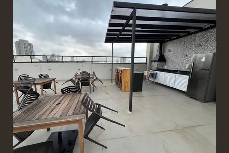 Apartamento para alugar com 39m², 2 quartos e 1 vaga Apartamento para alugar com 39m², 2 quartos e 1 vagaÁrea comum - Churrasqueira