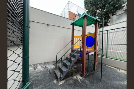 Apartamento para alugar com 39m², 2 quartos e 1 vaga Apartamento para alugar com 39m², 2 quartos e 1 vagaÁrea comum - Playground