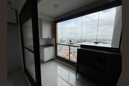 Apartamento à venda com 39m², 2 quartos e 1 vaga Apartamento à venda com 39m², 2 quartos e 1 vagaVaranda