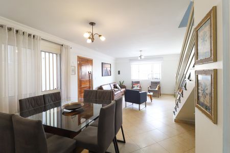 Casa para alugar com 2 quartos, 117m² em Vila Nilo, São Paulo