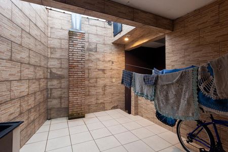 Área de Serviço de casa à venda com 3 quartos, 312m² em Jardim Clara Regina, São Paulo