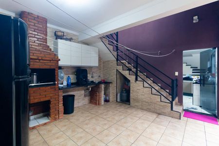 Churrasqueira de casa à venda com 3 quartos, 312m² em Jardim Clara Regina, São Paulo
