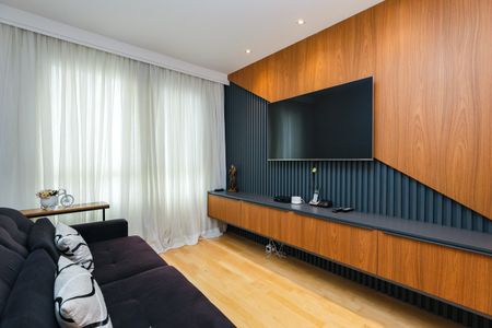 Apartamento para alugar com 261m², 4 quartos e 4 vagas Apartamento para alugar com 261m², 4 quartos e 4 vagasSala de TV